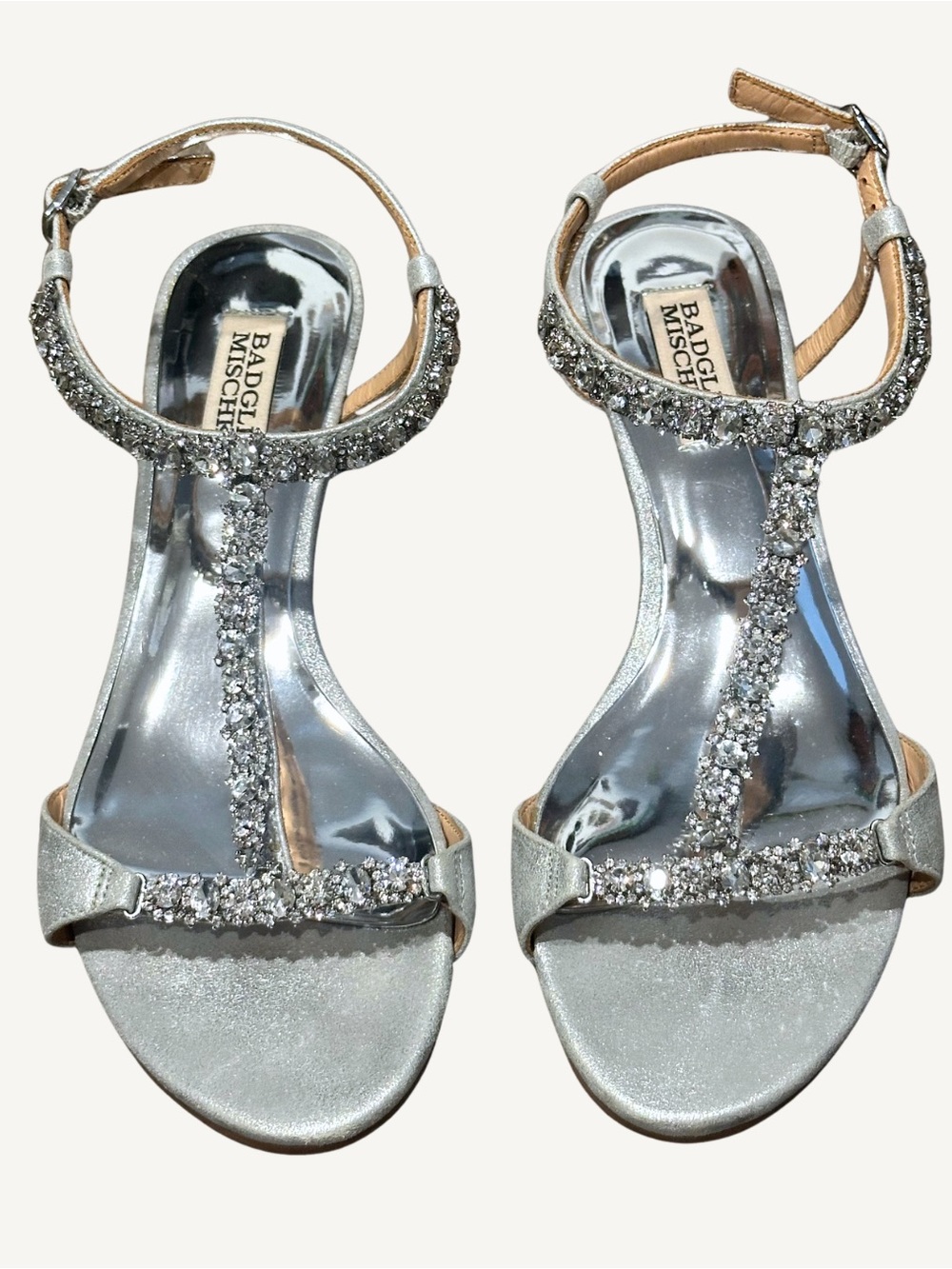 Badgley Mischka Silver Wedge Sandals Size 8 Yadira Crystal T Strap Bridal